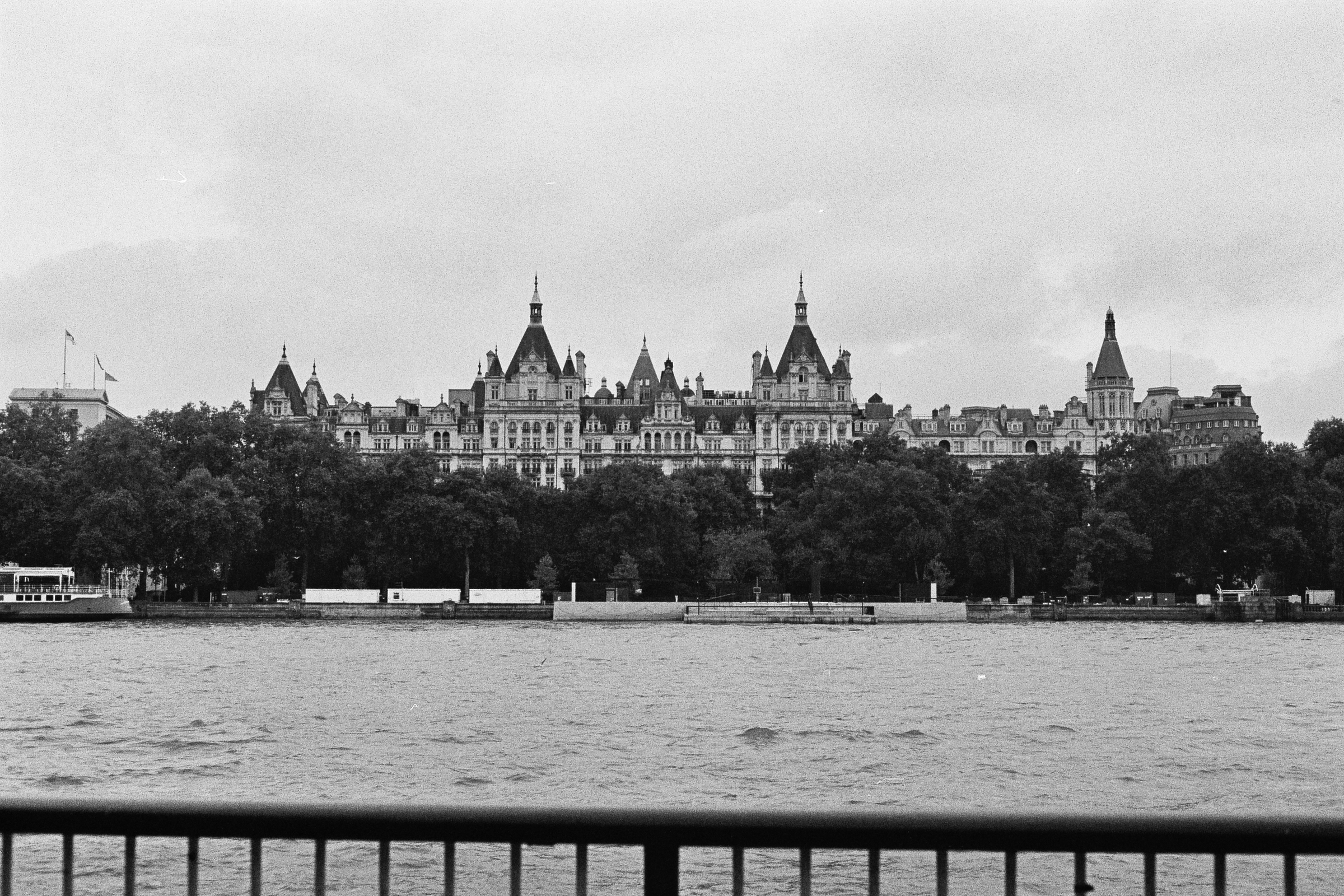 A black and white photograph of Somerset house across the river